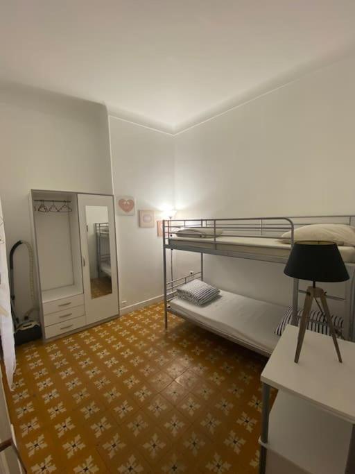 Appartement Proche Plages - Parking Gratuit Menton Eksteriør billede